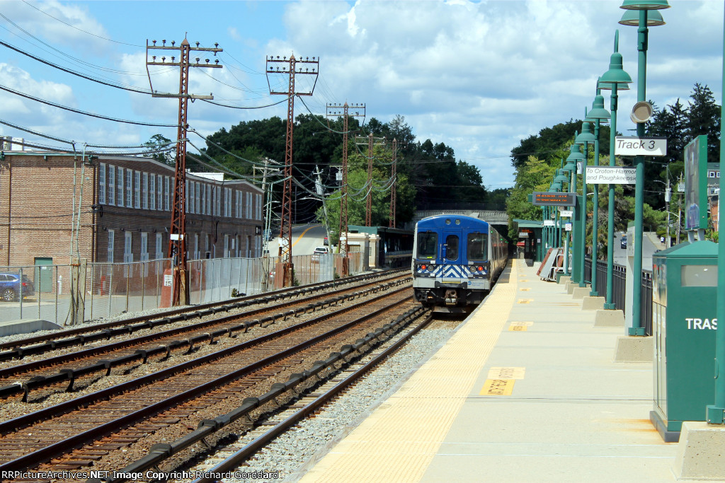 Northbound M7